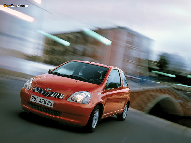 Toyota Yaris 3-door 1999–2003 pictures (800 x 600)