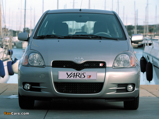 Toyota Yaris T-Sport 2001–03 pictures (640 x 480)
