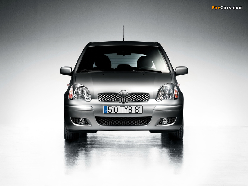 Toyota Yaris 5-door 2003–05 images (800 x 600)