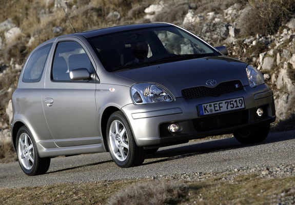 Toyota Yaris T-Sport 2003–05 pictures