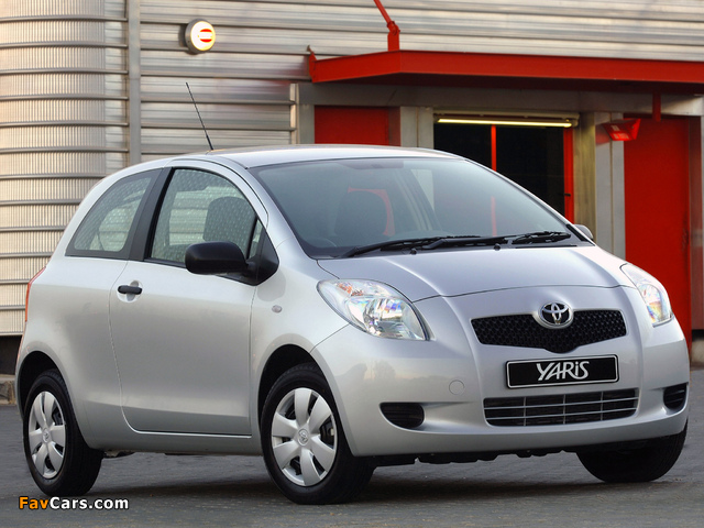 Toyota Yaris T1 3-door ZA-spec 2005–09 images (640 x 480)