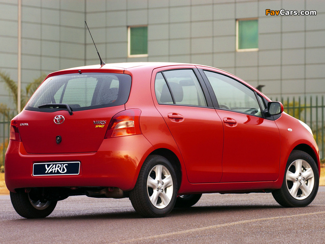 Toyota Yaris Spirit 5-door ZA-spec 2005–09 pictures (640 x 480)