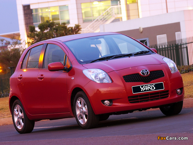 Toyota Yaris Spirit 5-door ZA-spec 2005–09 pictures (640 x 480)