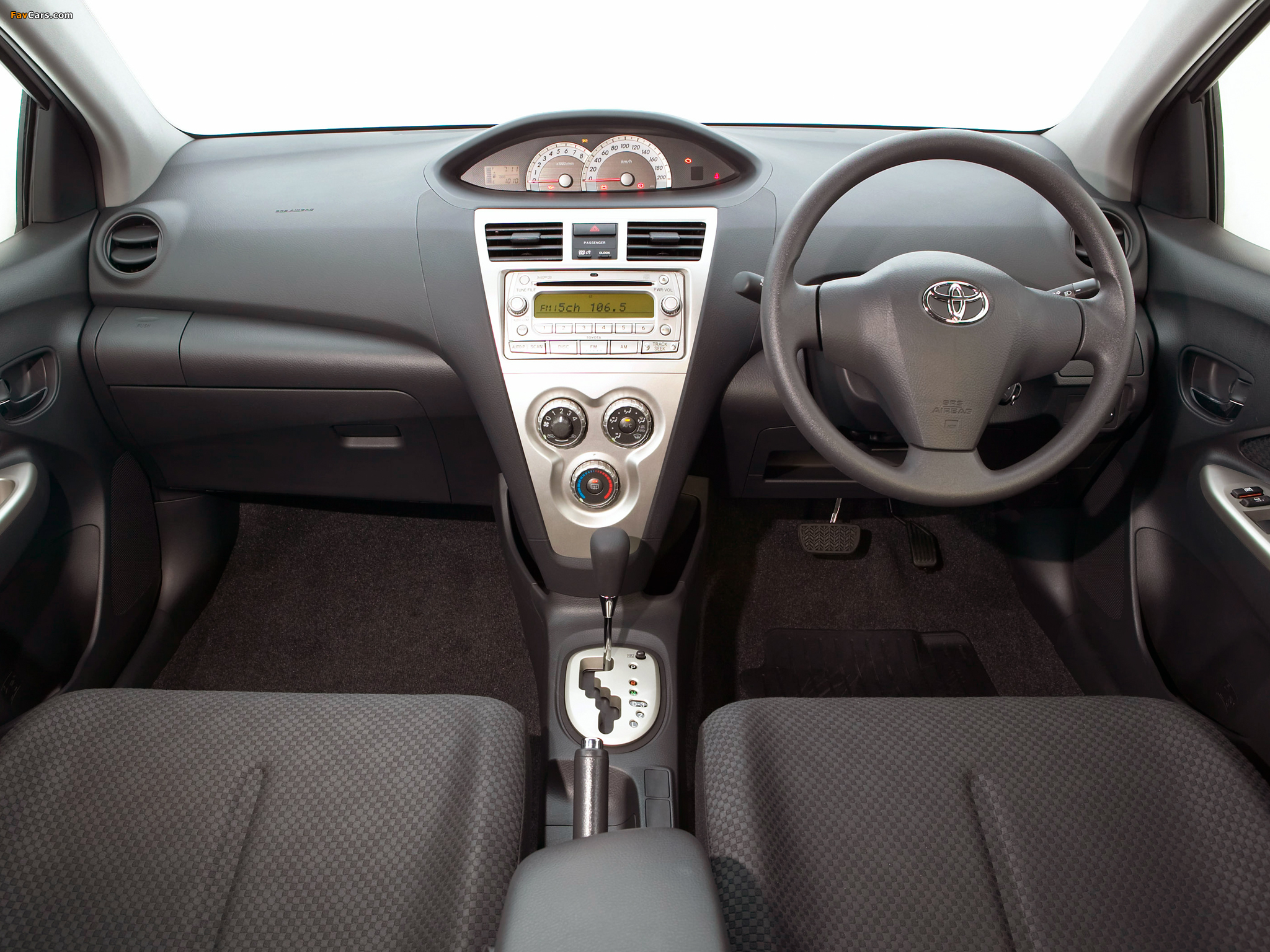 Toyota Yaris Sedan AU-spec 2006 images (2048 x 1536)