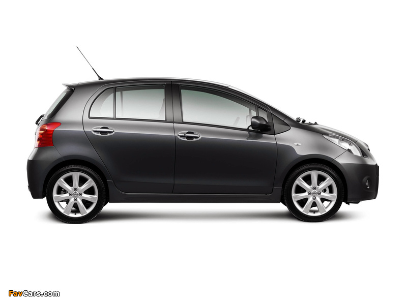 Toyota Yaris T-Sport 5-door 2007–09 images (800 x 600)