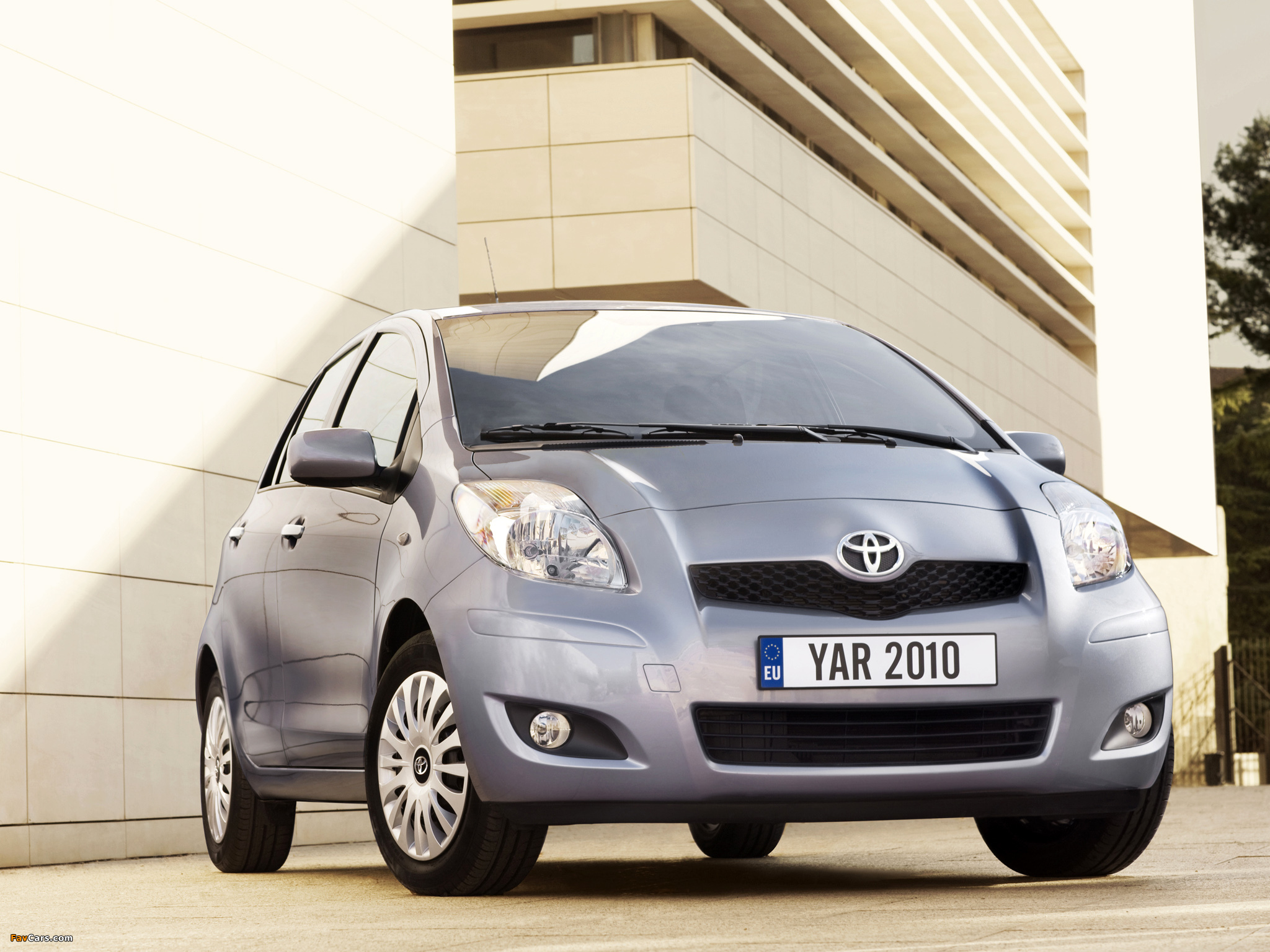 Toyota Yaris 5-door 2009–11 images (2048 x 1536)