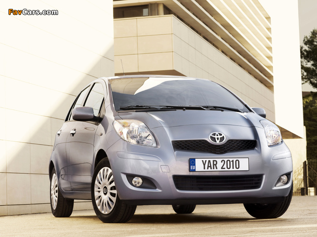 Toyota Yaris 5-door 2009–11 images (640 x 480)