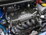 Toyota Yaris 5-door US-spec 2009–11 photos