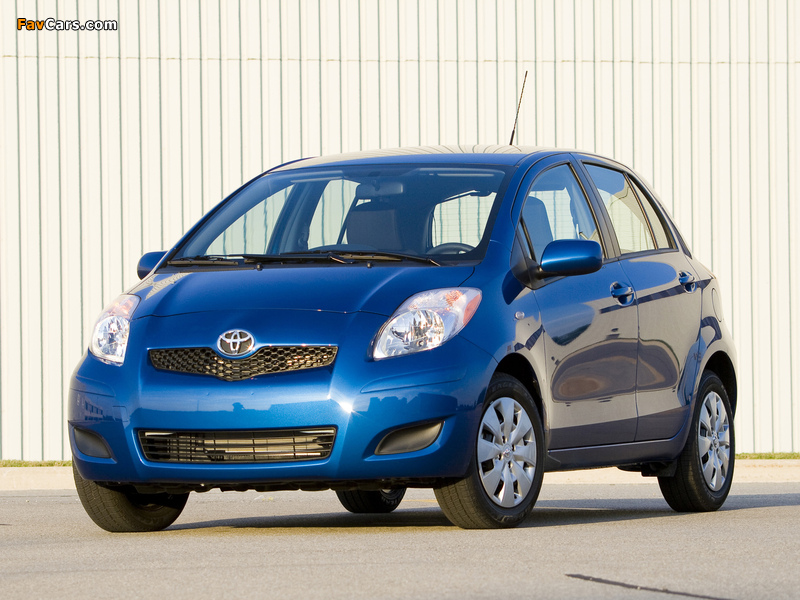 Toyota Yaris 5-door US-spec 2009–11 photos (800 x 600)