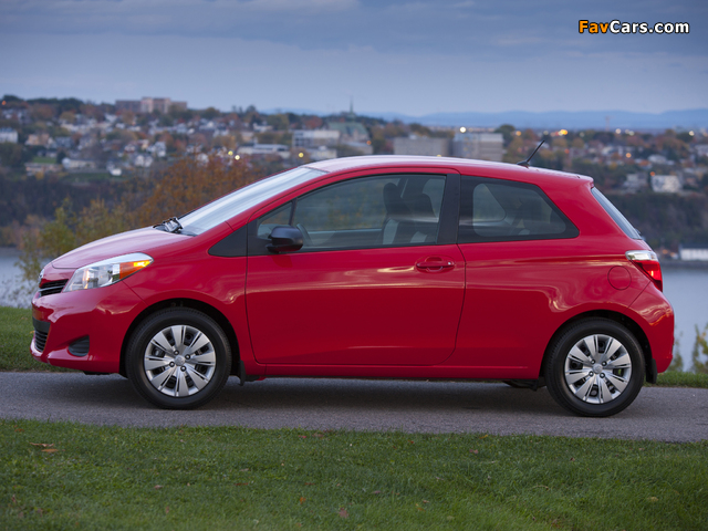 Toyota Yaris LE 3-door US-spec 2011 photos (640 x 480)