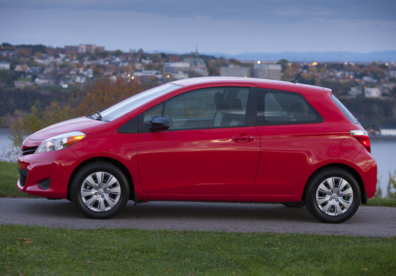 Toyota Yaris LE 3-door US-spec 2011 photos