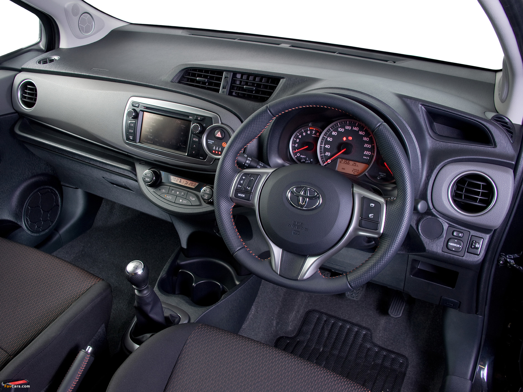 Toyota Yaris 3-door ZA-spec 2011 pictures (2048 x 1536)