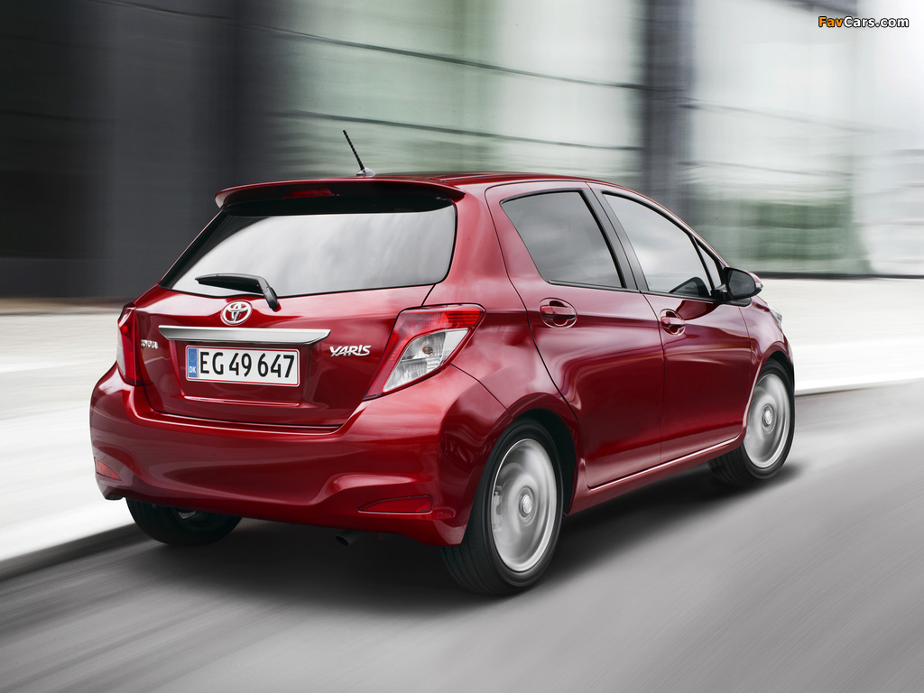 Toyota Yaris 5-door 2011 pictures (1024 x 768)