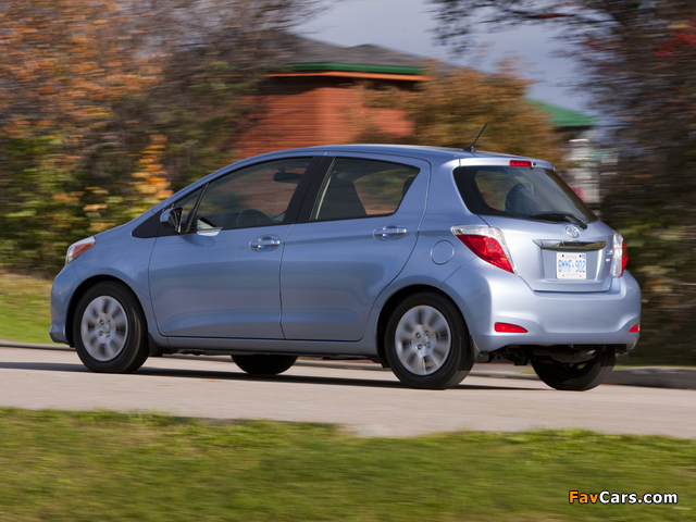 Toyota Yaris LE 5-door US-spec 2011 pictures (640 x 480)