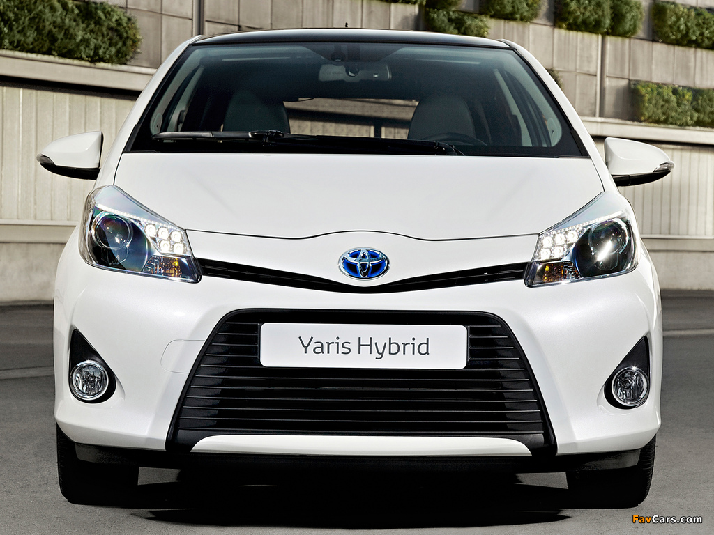 Toyota Yaris Hybrid 2012 images (1024 x 768)