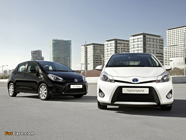 Toyota Yaris Hybrid 2012 images (640 x 480)