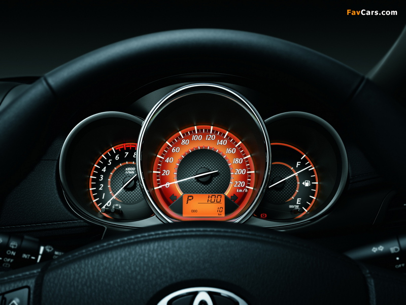 Toyota Yaris TH-spec 2013 photos (800 x 600)