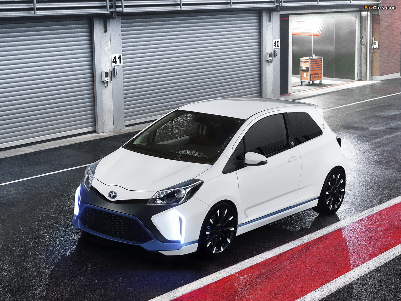 Toyota Yaris Hybrid-R Concept 2013 pictures (1280 x 960)