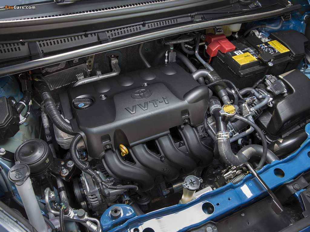 2015 Toyota Yaris SE 5-door US-spec 2014 images (1024 x 768)