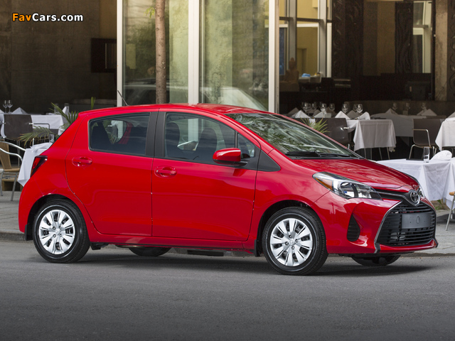 2015 Toyota Yaris LE 5-door US-spec 2014 photos (640 x 480)