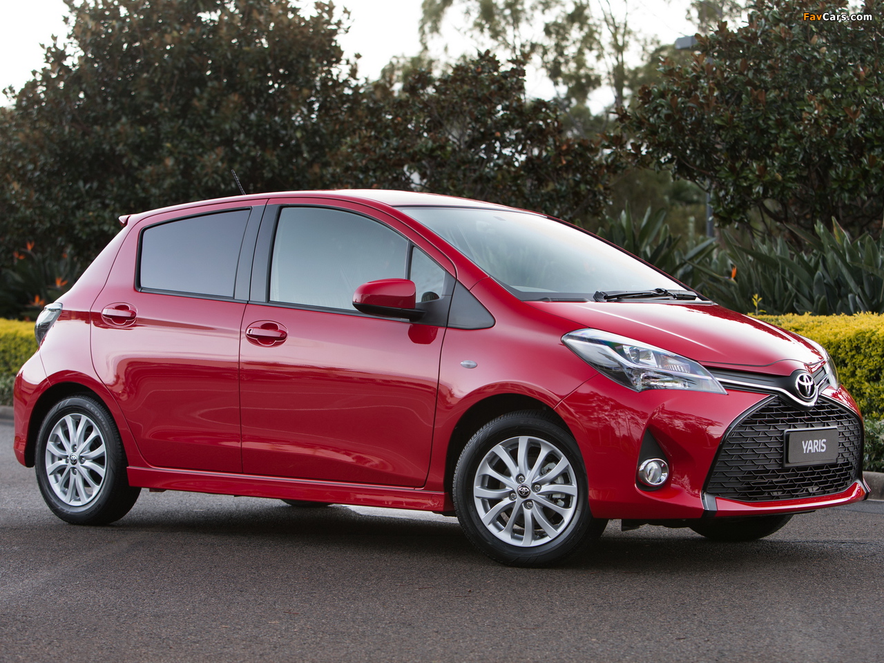 Toyota Yaris AU-spec 2014 pictures (1280 x 960)