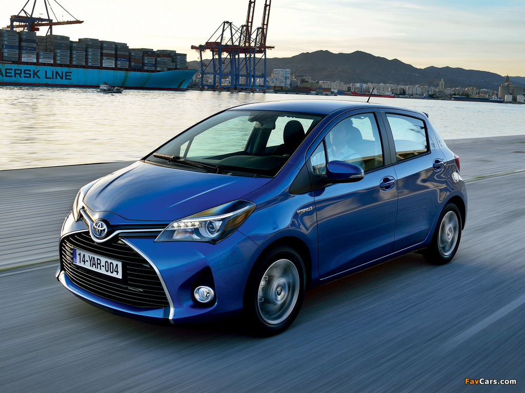 Toyota Yaris Hybrid 2014 pictures (1024 x 768)