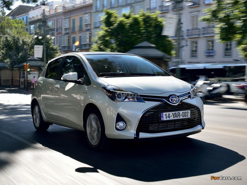 Toyota Yaris Hybrid 2014 pictures (800 x 600)