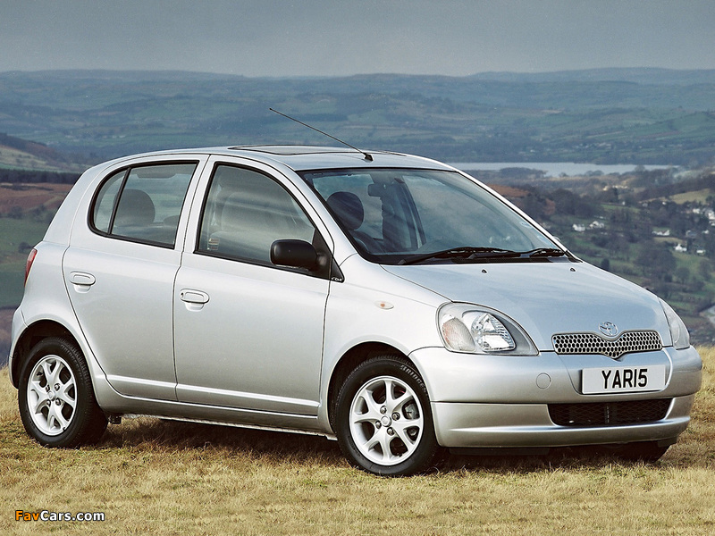 Toyota Yaris 5-door UK-spec 1999–2003 wallpapers (800 x 600)