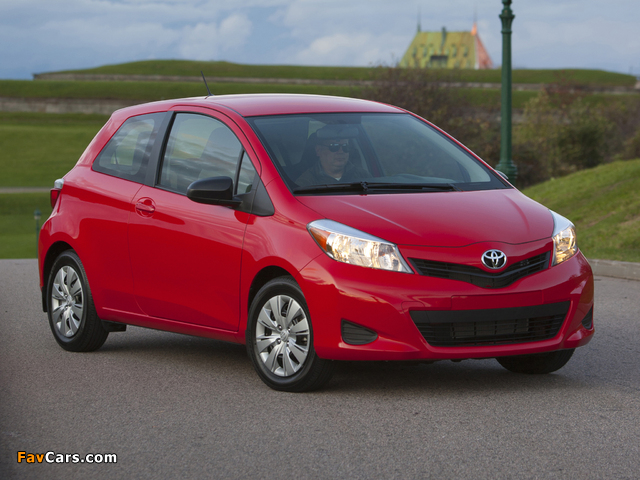 Toyota Yaris LE 3-door US-spec 2011 wallpapers (640 x 480)