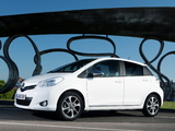 Toyota Yaris Trend 5-door UK-spec 2013 wallpapers