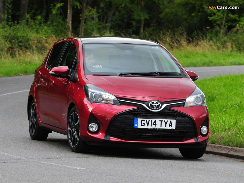 Toyota Yaris 5-door UK-spec 2014 wallpapers (800 x 600)