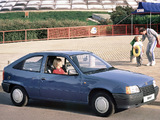 Images of Vauxhall Astra 3-door 1984–91