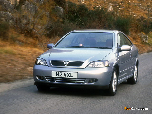 Images of Vauxhall Astra Coupe 2000–05 (640 x 480)