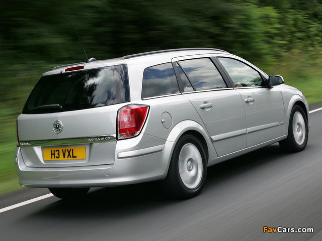 Images of Vauxhall Astra Estate 2005–10 (640 x 480)