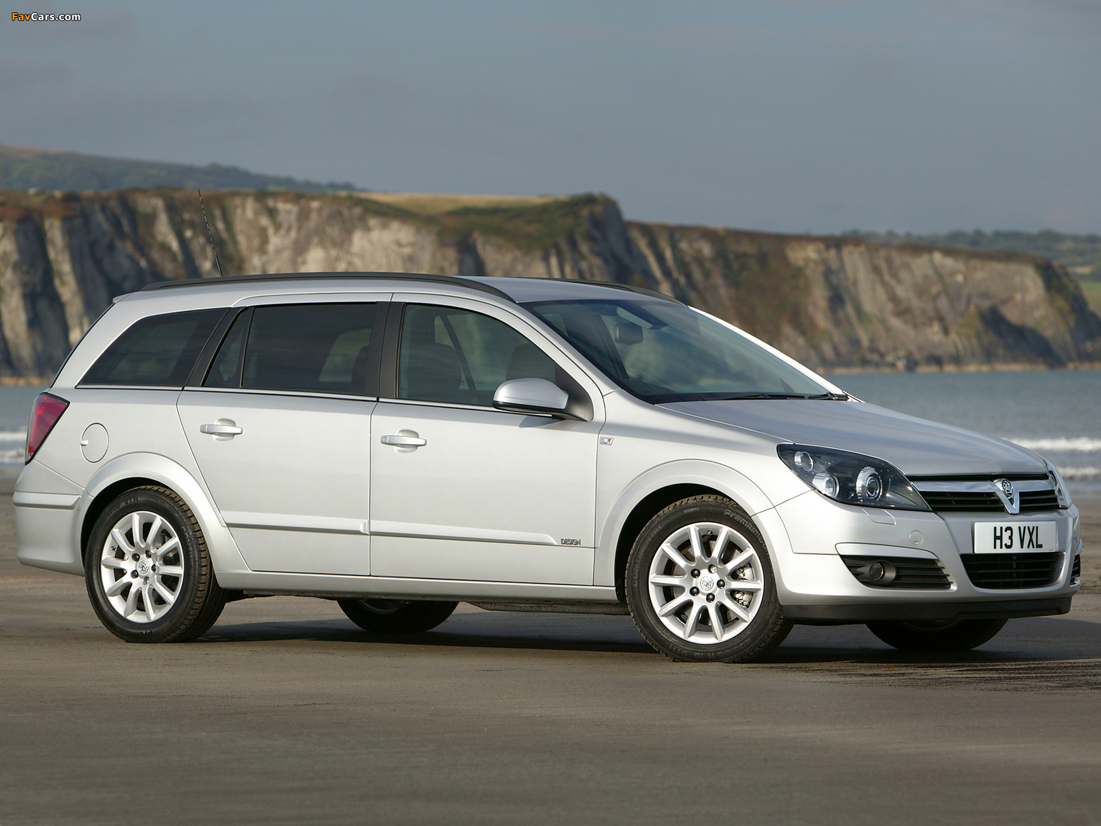 Images of Vauxhall Astra Estate 2005–10 (1600 x 1200)