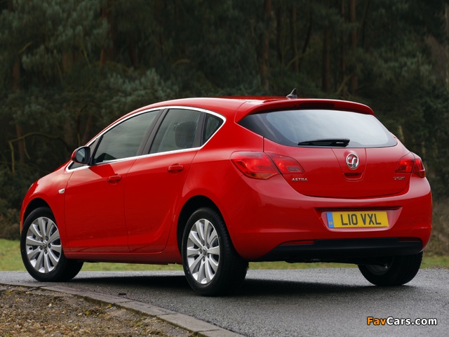 Images of Vauxhall Astra 2009–12 (640 x 480)