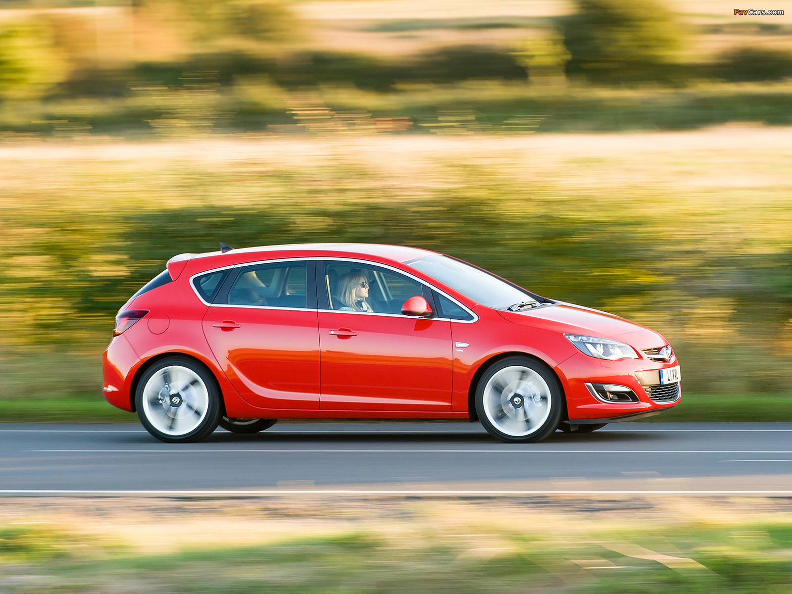 Images of Vauxhall Astra SRi Turbo 2012 (1600 x 1200)