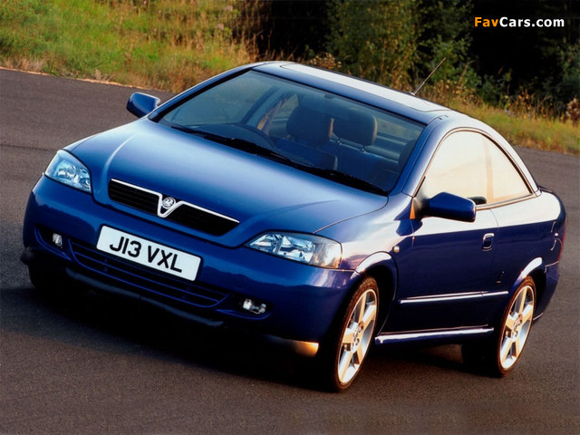 Photos of Vauxhall Astra Coupe 2000–05 (640 x 480)