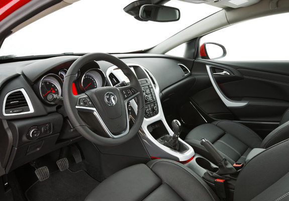 Photos of Vauxhall Astra GTC 2011