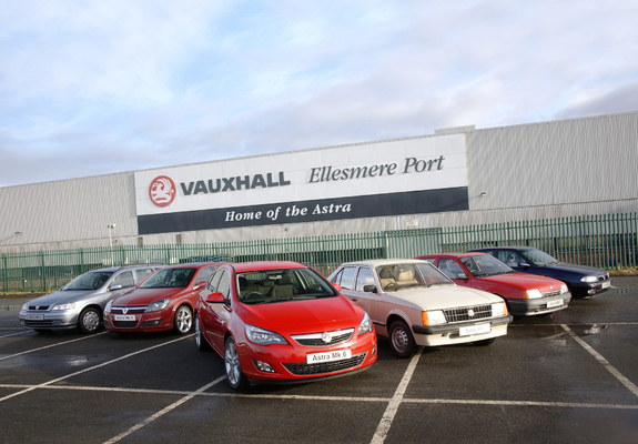 Photos of Vauxhall Astra