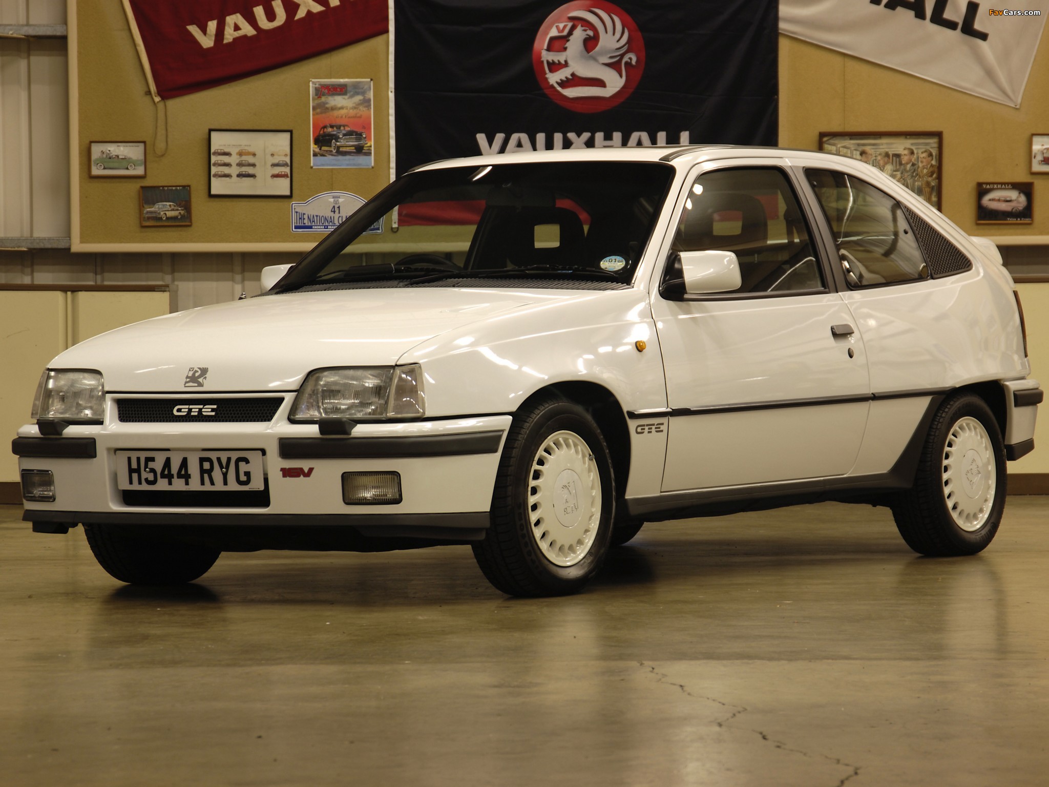 Pictures of Vauxhall Astra GTE 1984–91 (2048 x 1536)
