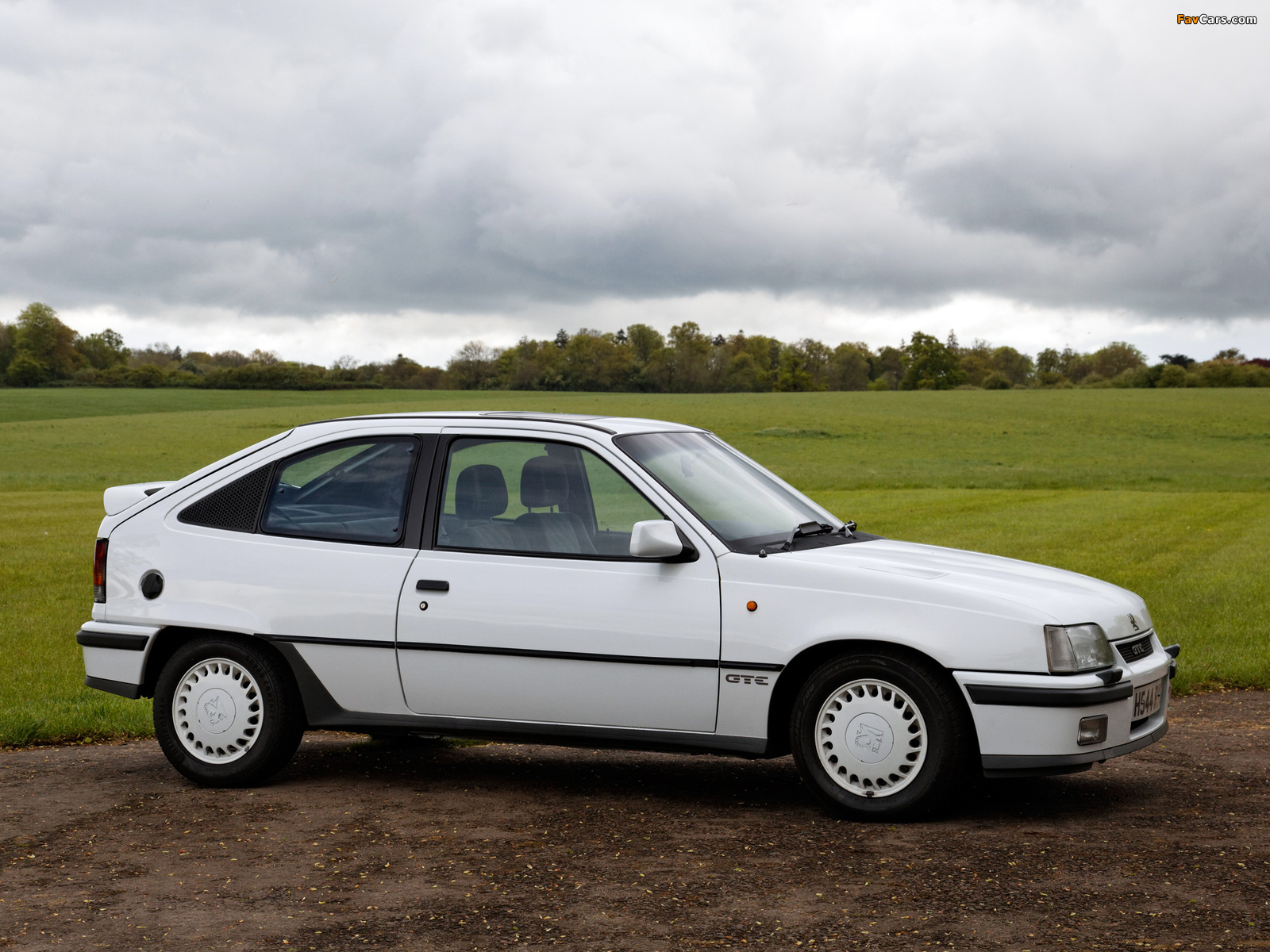 Pictures of Vauxhall Astra GTE 1984–91 (1600 x 1200)