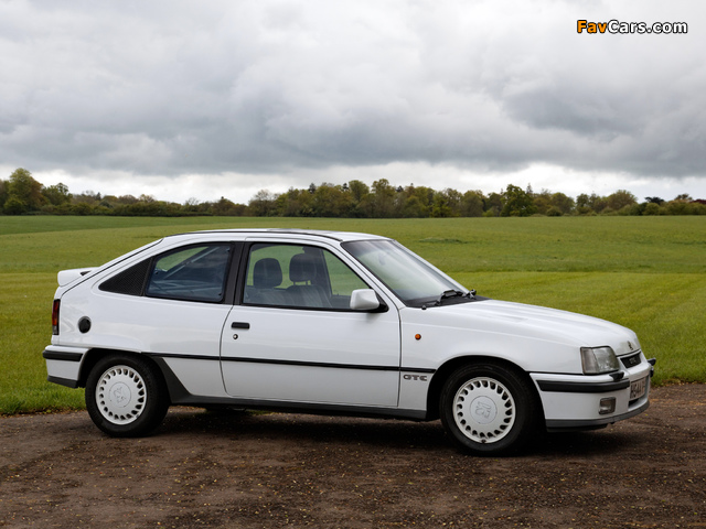 Pictures of Vauxhall Astra GTE 1984–91 (640 x 480)