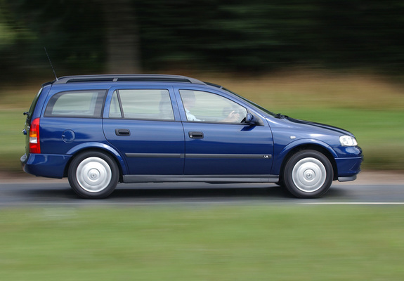 Pictures of Vauxhall Astra Estate 1998–2004