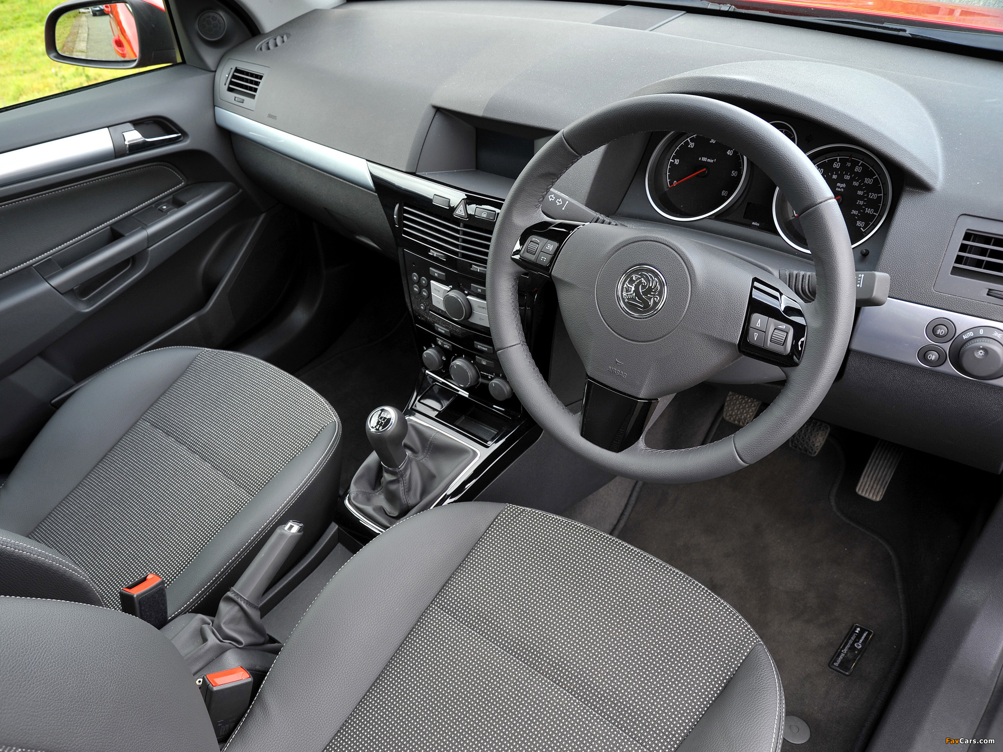 Pictures of Vauxhall Astra ecoFLEX 5-door 2008–09 (2048 x 1536)