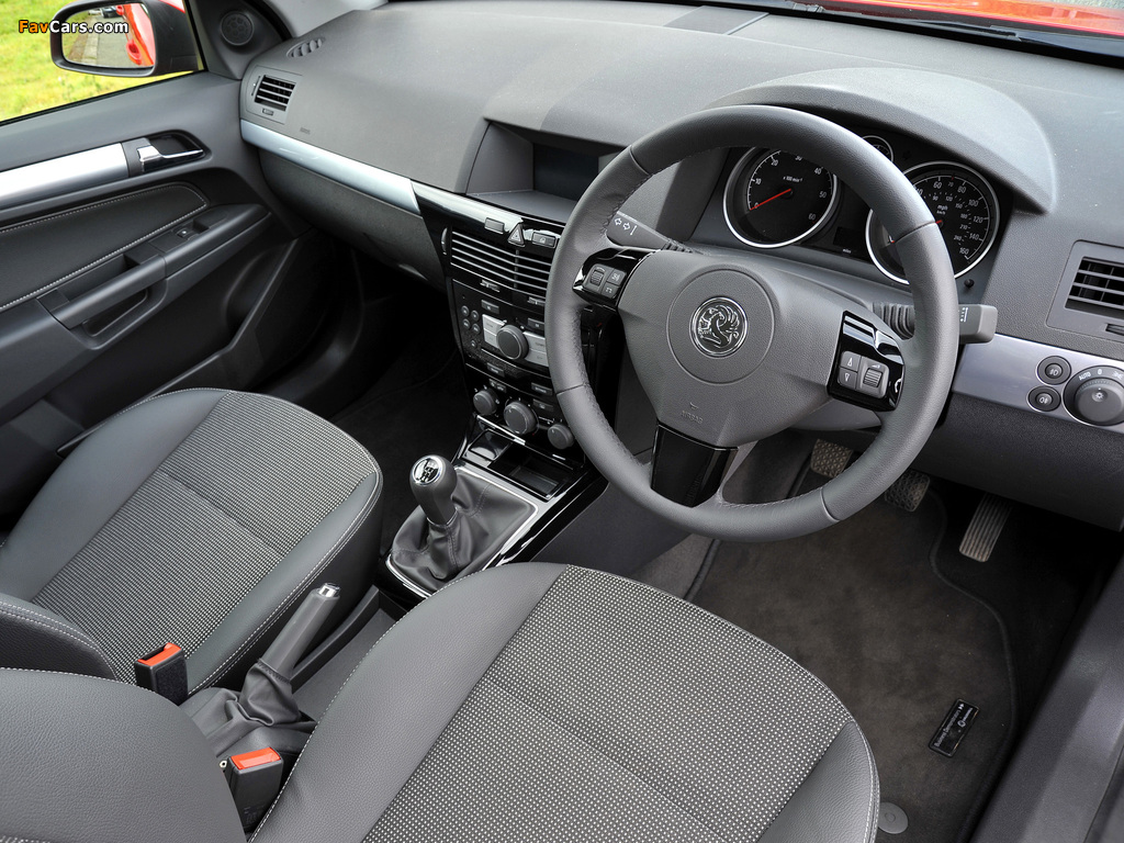 Pictures of Vauxhall Astra ecoFLEX 5-door 2008–09 (1024 x 768)
