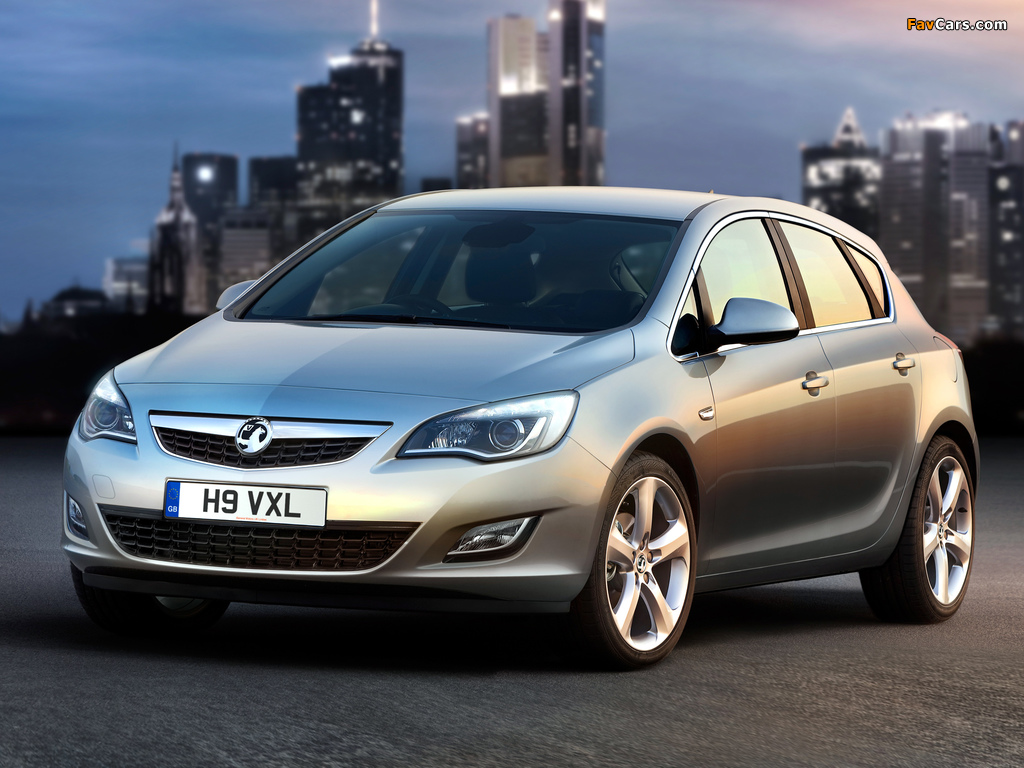 Pictures of Vauxhall Astra 2009–12 (1024 x 768)