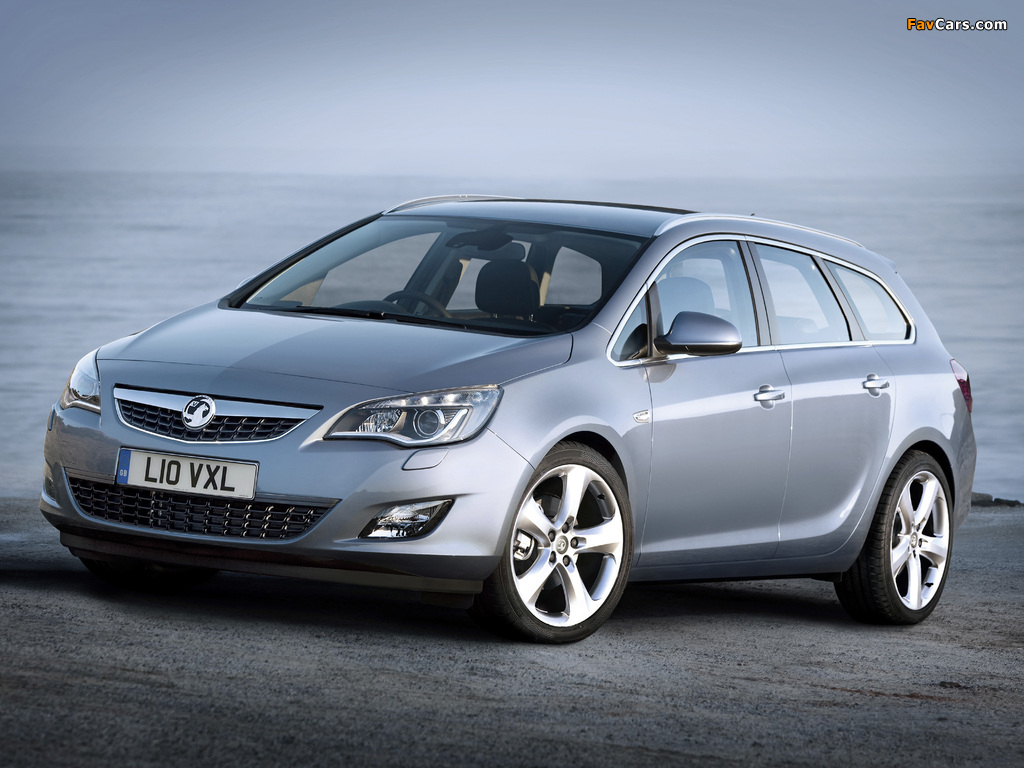 Pictures of Vauxhall Astra Sports Tourer 2010 (1024 x 768)