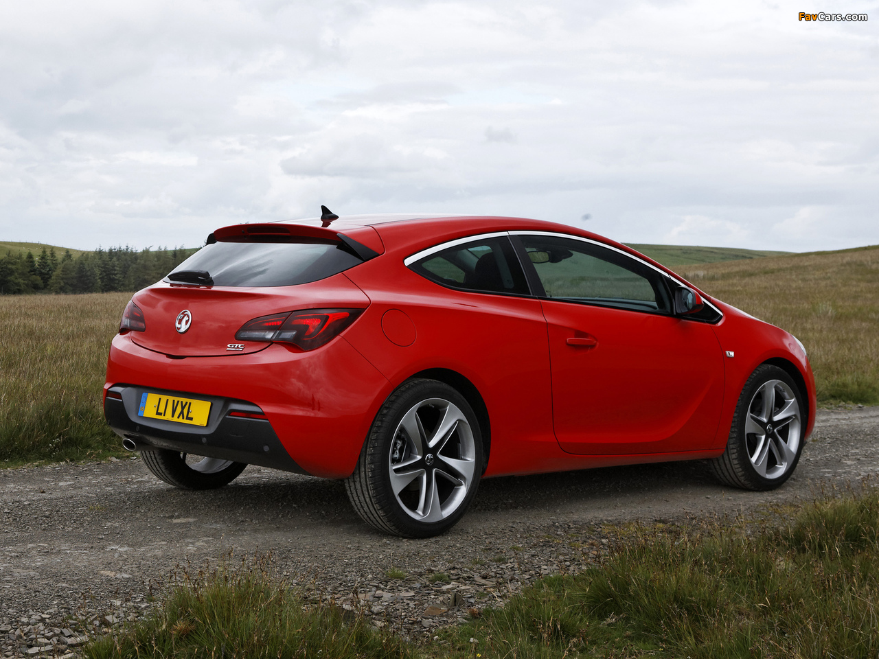 Pictures of Vauxhall Astra GTC 2011 (1280 x 960)
