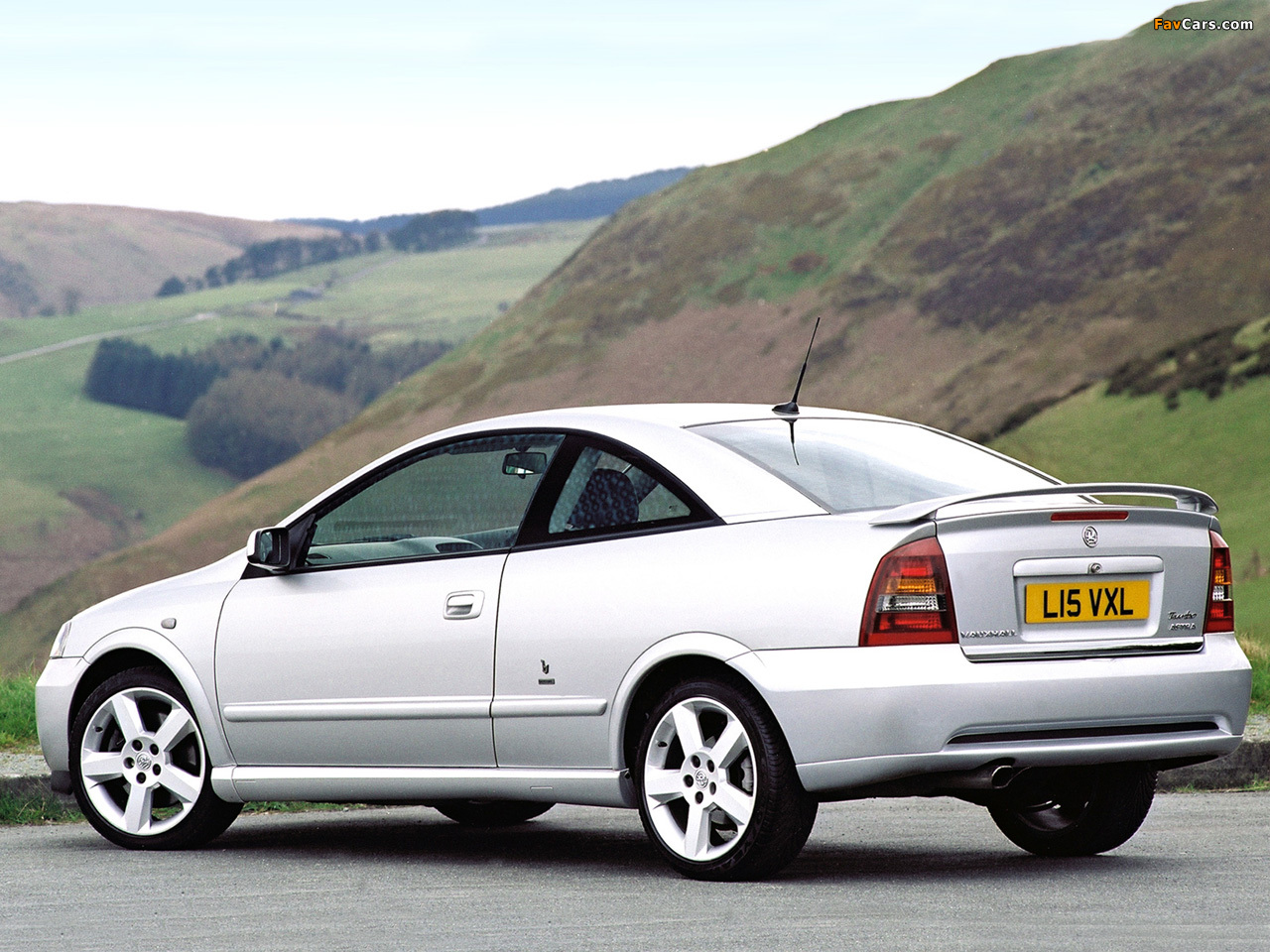 Vauxhall Astra Turbo Coupe 2000–05 photos (1280 x 960)